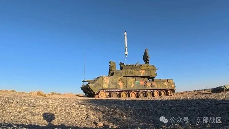 难得一见！防空导弹发射瞬间！ 