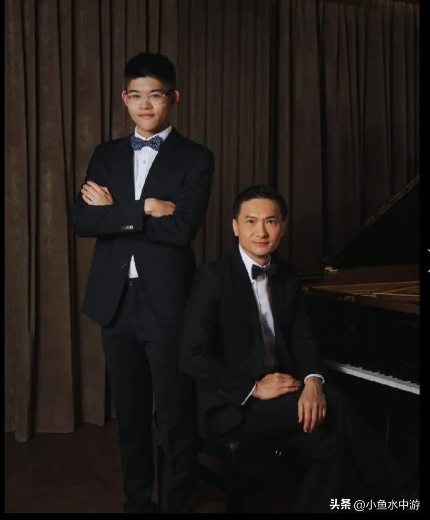 中国香港艺人陈锦鸿是我读书时就很喜欢的演员。
为了照顾患有自闭症的儿子，他停工息