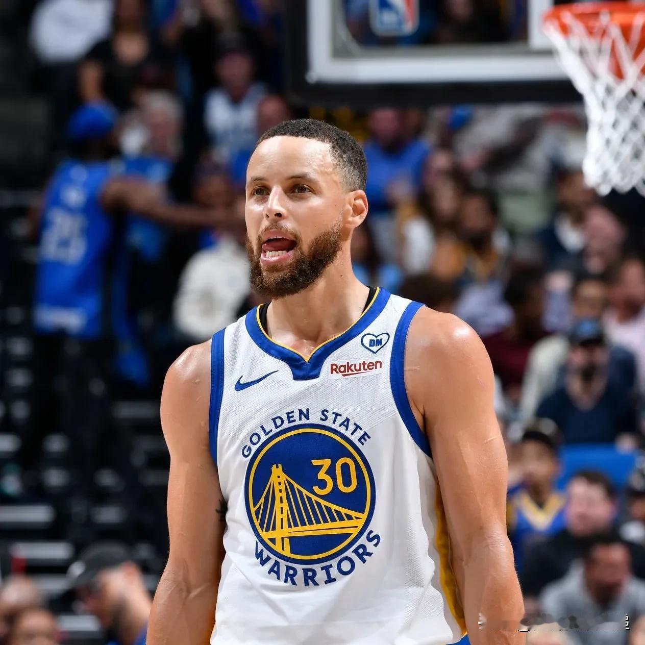 “我减轻了一点压力。”

每场比赛对于勇士队来说都很重要，为附加赛做准备，更糟糕