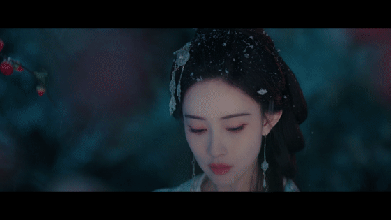 孟子义孟子义何与嘴离这么近只说狠话《百花杀》这段拉扯真的写尽成年人的执拗。明明心