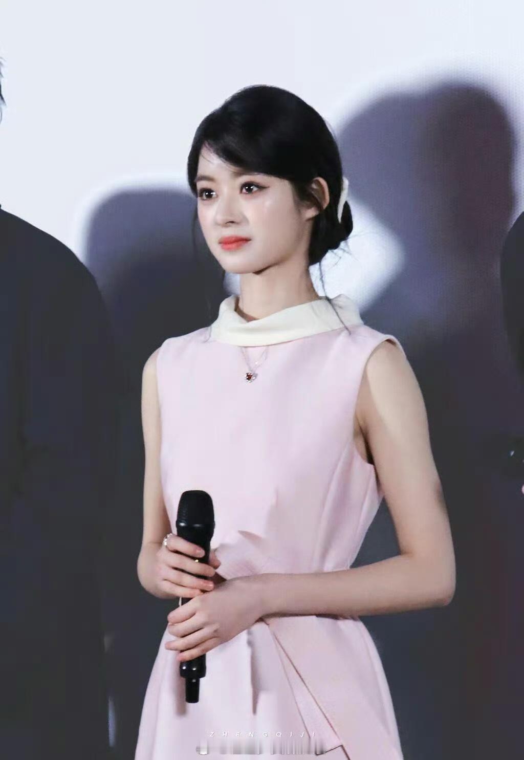 果然资本的小孩天生就要进娱乐圈... 