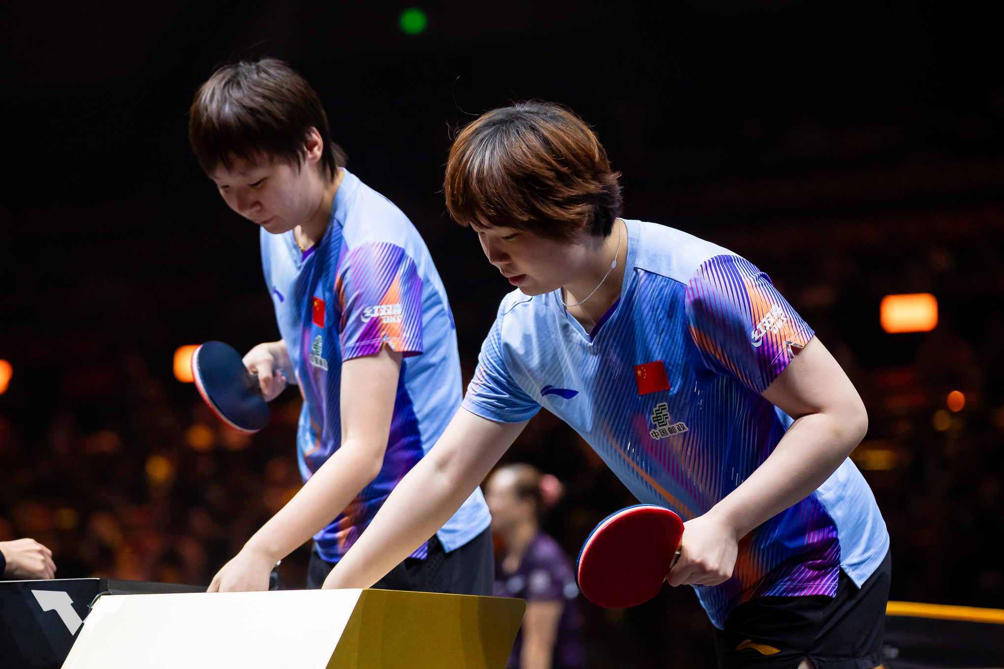 wtt中国大满贯2026王曼昱‪加油‬ 赛场一隅·图片·女双R16©️WTT 