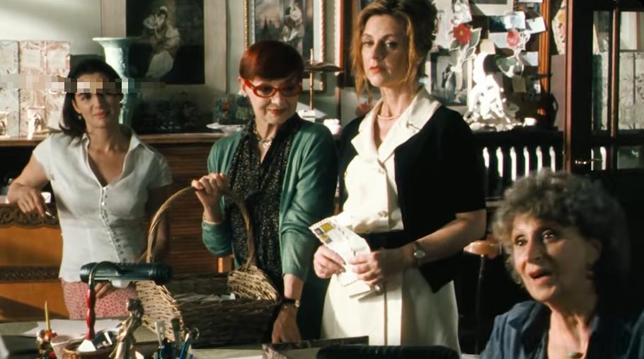 《给朱丽叶的信》：爱是错失是寻找，也是种勇气。
 
罗密欧和朱丽叶故事，那绝对是