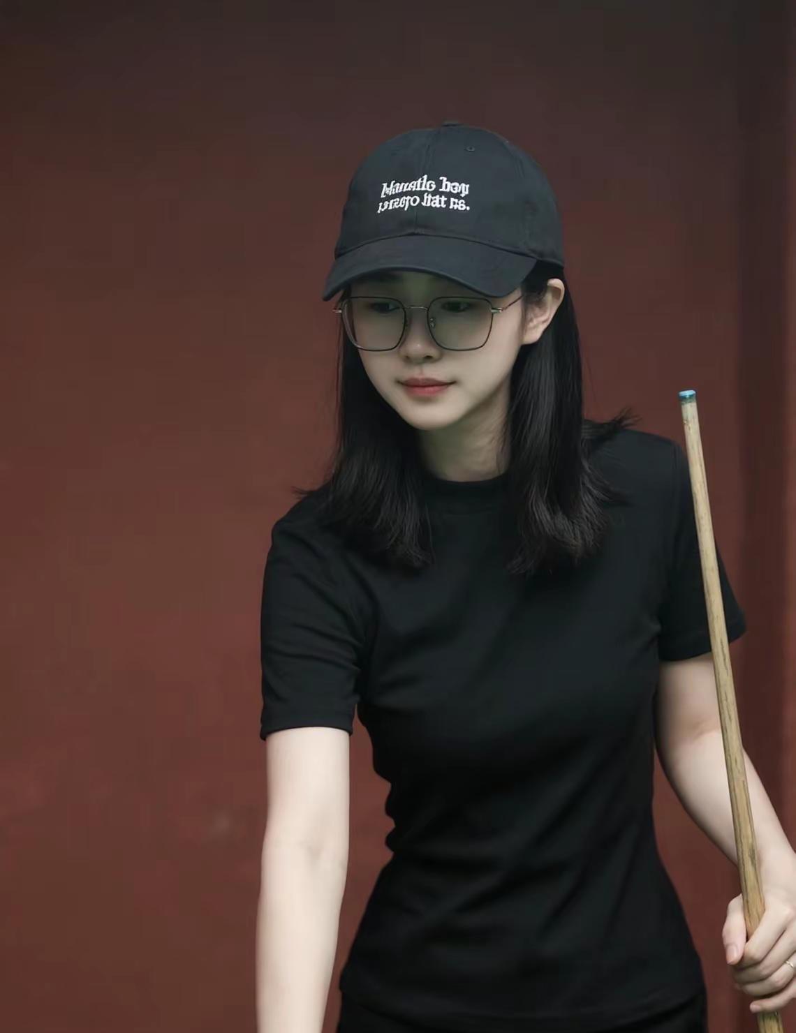 在成年人的世界里，从来都没有告别，只有心照不宣的疏离和悄无声息的渐行渐远秦腔秦腔