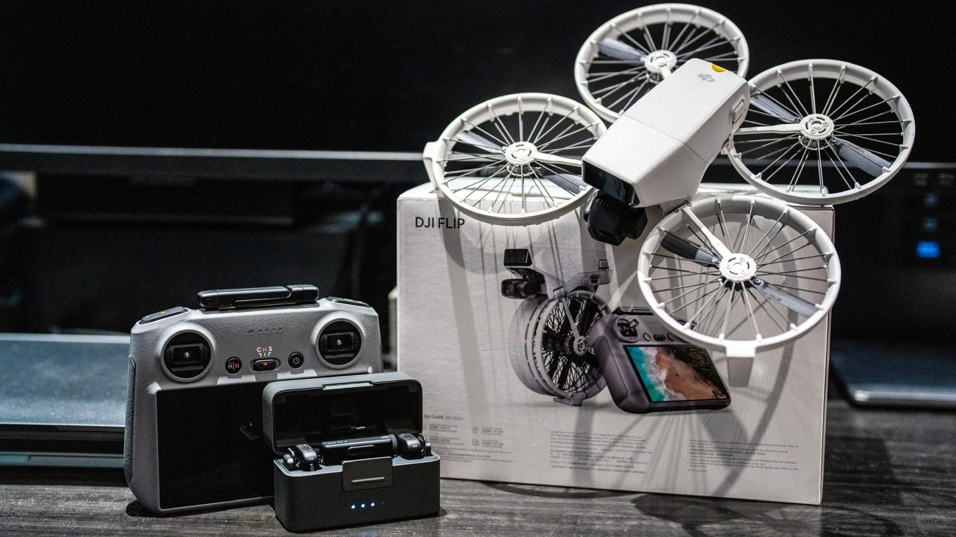 夜深人静开个箱