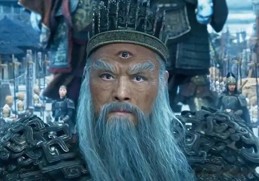 《封神》的闻太师由70岁的吴兴国饰演，他演了《青蛇》的许仙，《赌神2》的仇笑痴。