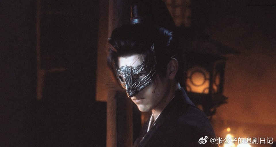 陈飞宇演年下小狗又争又抢又茶段胥在外是拽哥少年将军，一到贺思慕面前秒变黏人精！贴