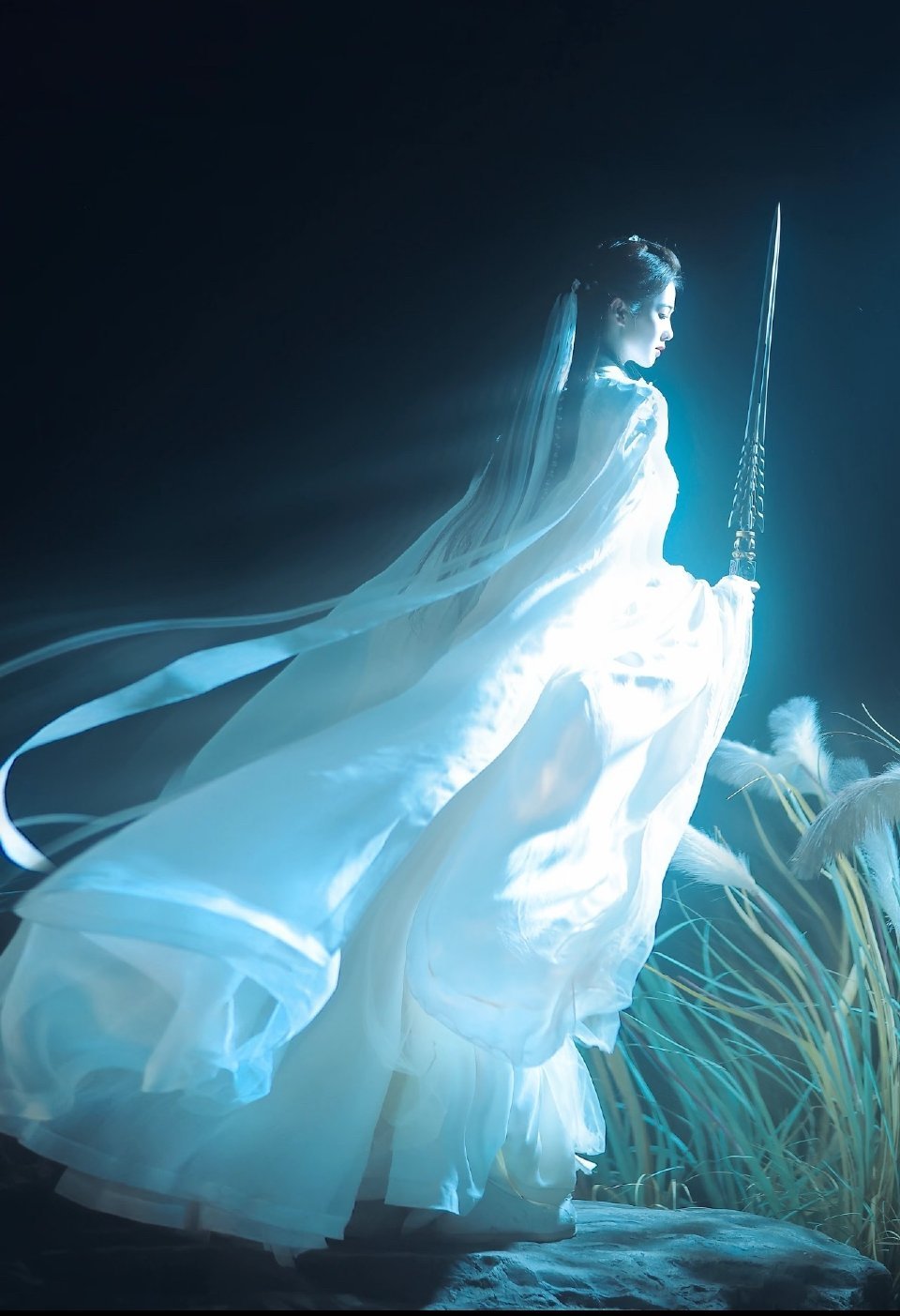 临江仙的造型绝对是于妈这几年自制剧最有审美的一次 ​​​