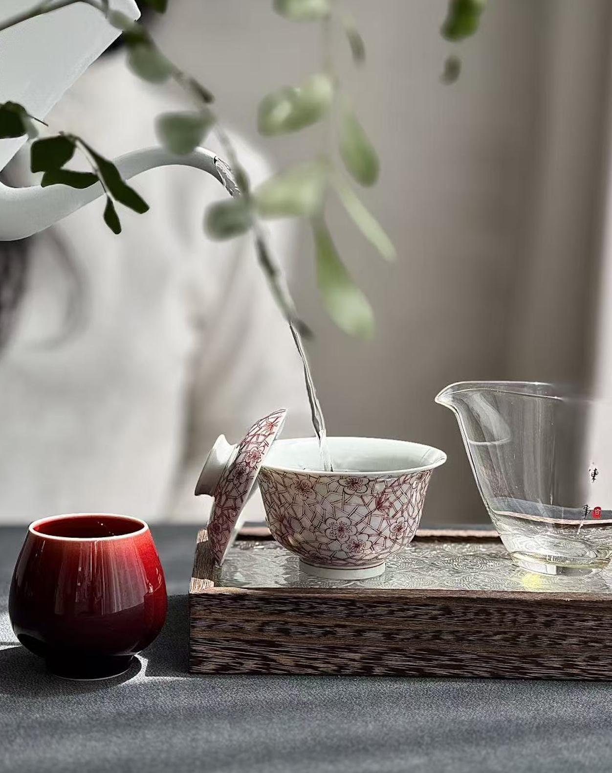 茶礼怎么选！什么人送什么茶叶？通用准则来了
◆红茶，适合送长辈
红茶的特点是温和
