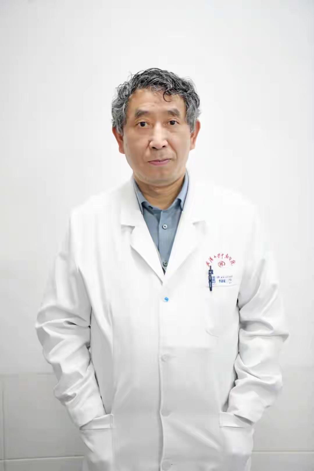 全网爆火的武汉李家福医生，又干了件大事！曾当着产妇丈夫面放话：你敢弃养，我就报警