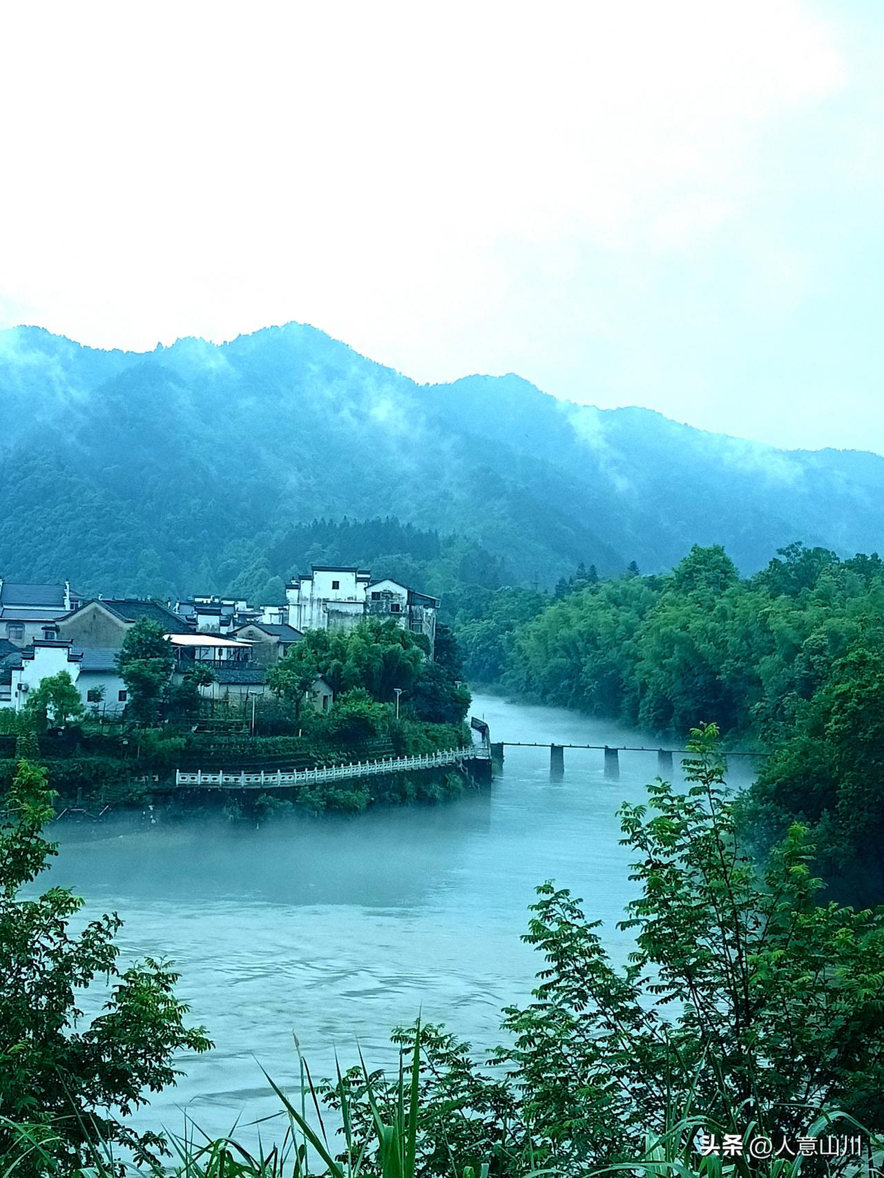 溪口镇和村，黄山宝藏之地，天然水墨徽派烟雨画卷
要说黄山，真是一个美到惊艳的地方