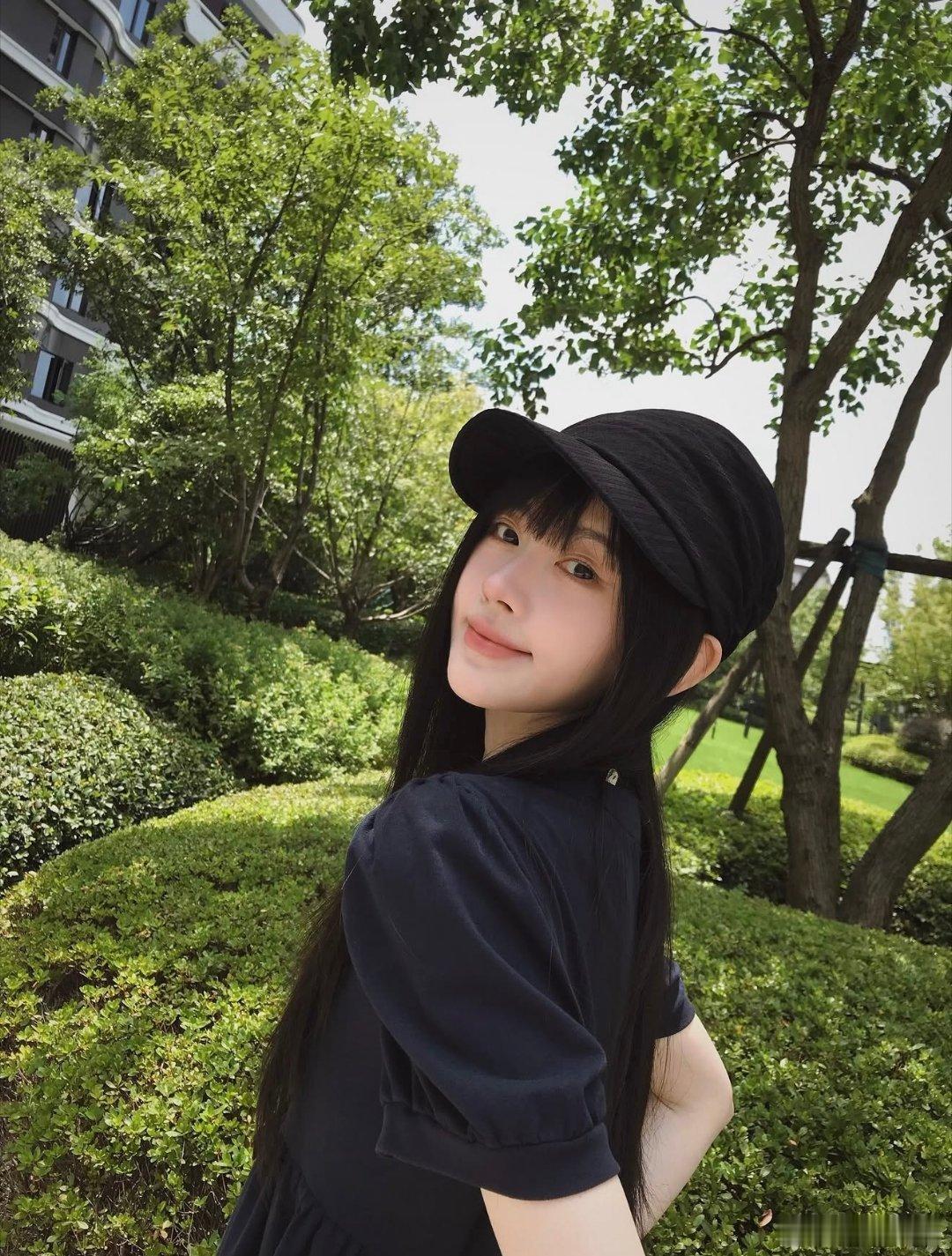 jjy鞠婧祎千香 jjy鞠婧祎姜黎非 “喜欢不会淹没于汹涌人海，爱意浸透入岁月绵