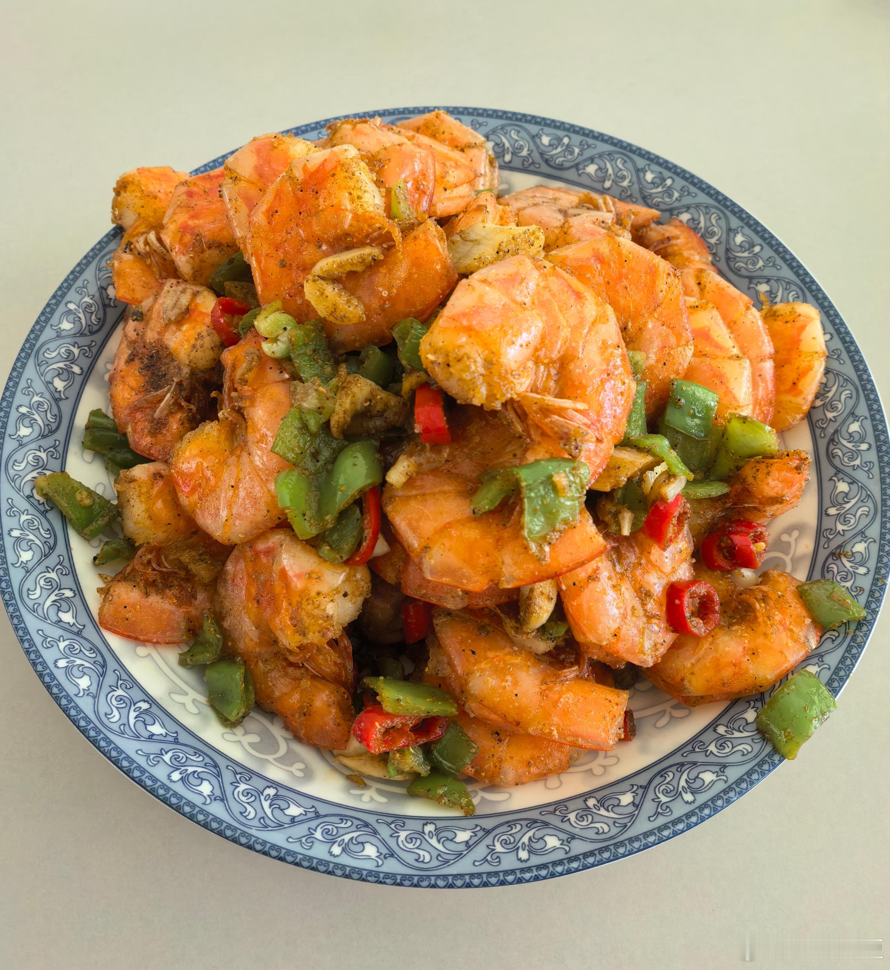 午餐！一盘椒盐虾，不会长肉吧午餐我的减脂餐