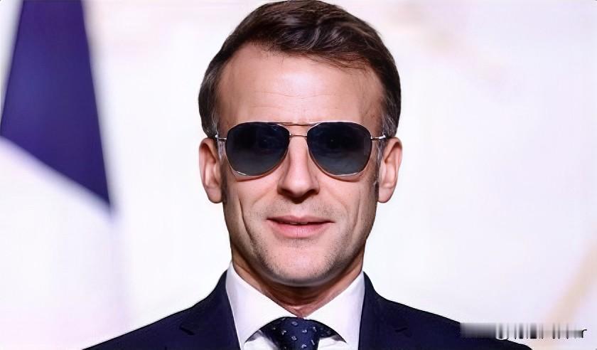 着手准备了！据塔斯社援引消息报道称，法国总统马克龙明确表示，与普京的接触正在以技