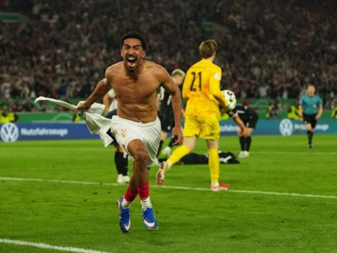 德国杯半决赛第二场，斯图加特主场经过加时赛2比1逆转绝杀弗赖堡，队史首次连续2年