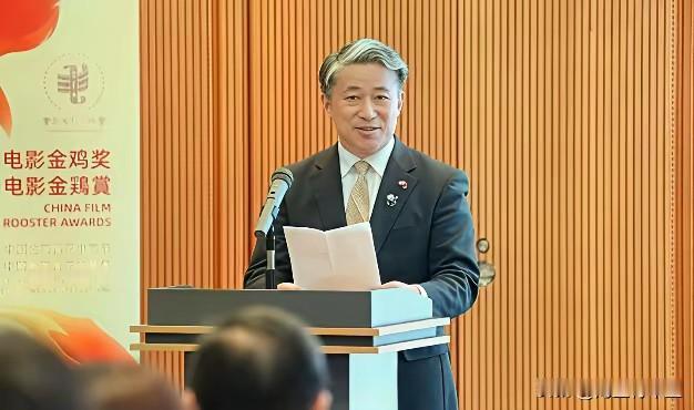 中日：让她蹦跶去吧

高市早苗要修改日本无核三原则，引发美日德右翼兴奋，认为美国