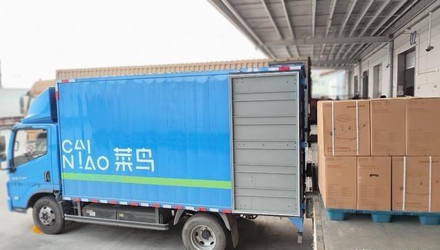 许多农村地区医疗资源相对薄弱，城市人口平均拥有的医疗资源是农村人口的2.5倍以上