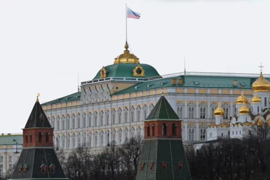 俄罗斯人不想打仗了，普京的压力来了！俄罗斯舆论研究中心当地时间24日基于一项调查