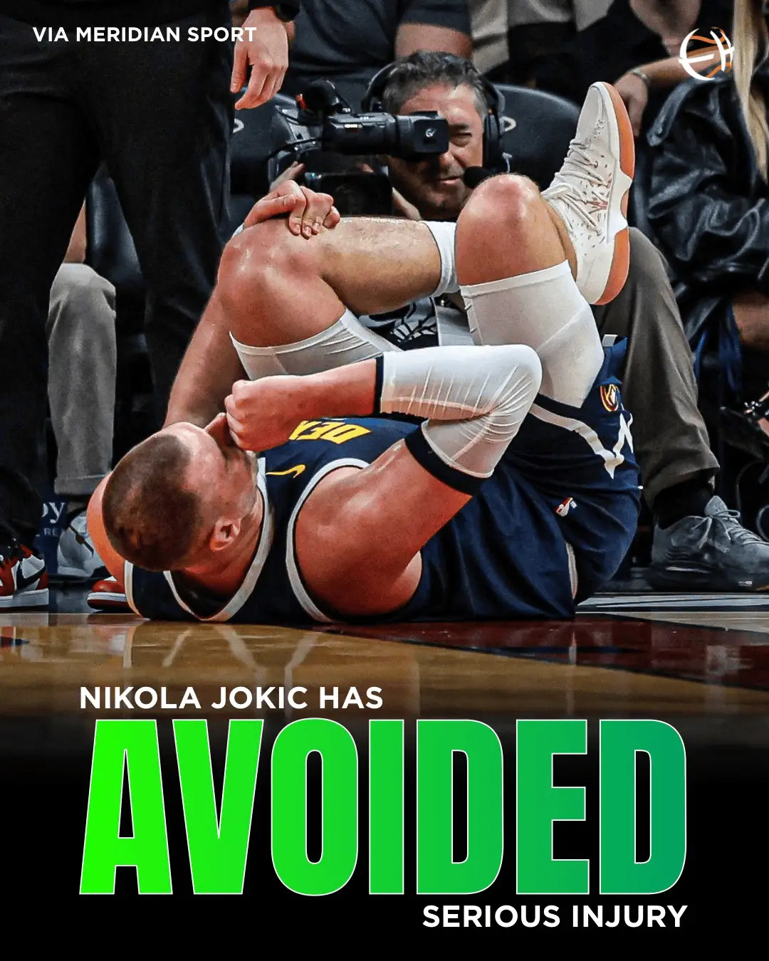 根据Shams的报道，尼古拉-约基奇因左膝过度伸展将缺席至少四周，但他的膝盖没有
