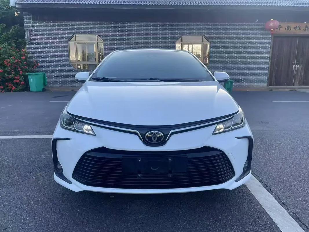 丰田车明明配置不算最花哨，为啥同级别总比别家贵几万？

首先，贵在 “开不坏” 