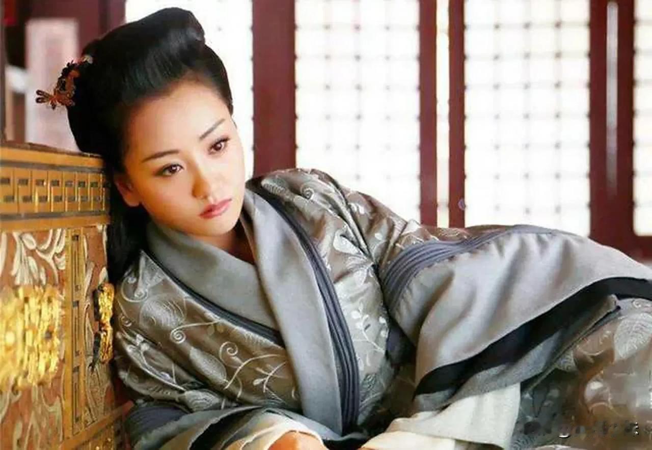 1581年，明神宗在太后宫中宠幸了一名宫女，临走时说：“今日之事不允许对任何人说
