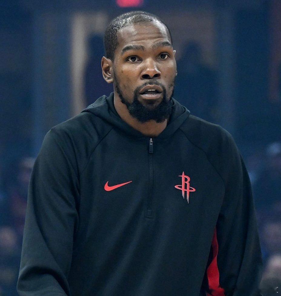 半场火箭57-57独行侠！阿杜半场20分，小谢9分火箭vs独行侠