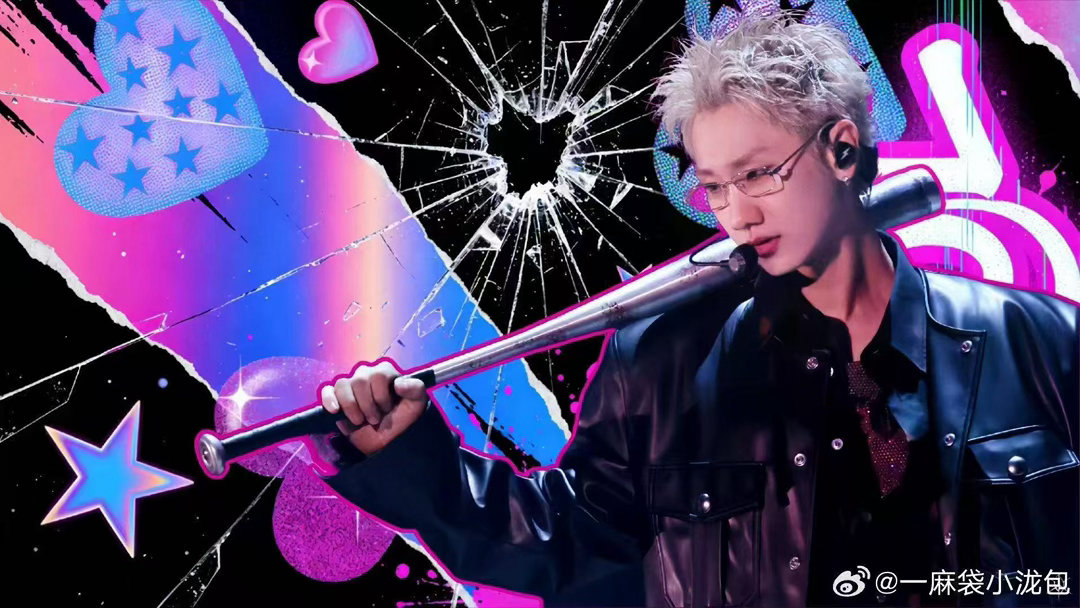 听汪苏泷唱歌没有不站的义务 演唱会开场前大家都坐着，音乐一响齐刷刷全站起来了。没