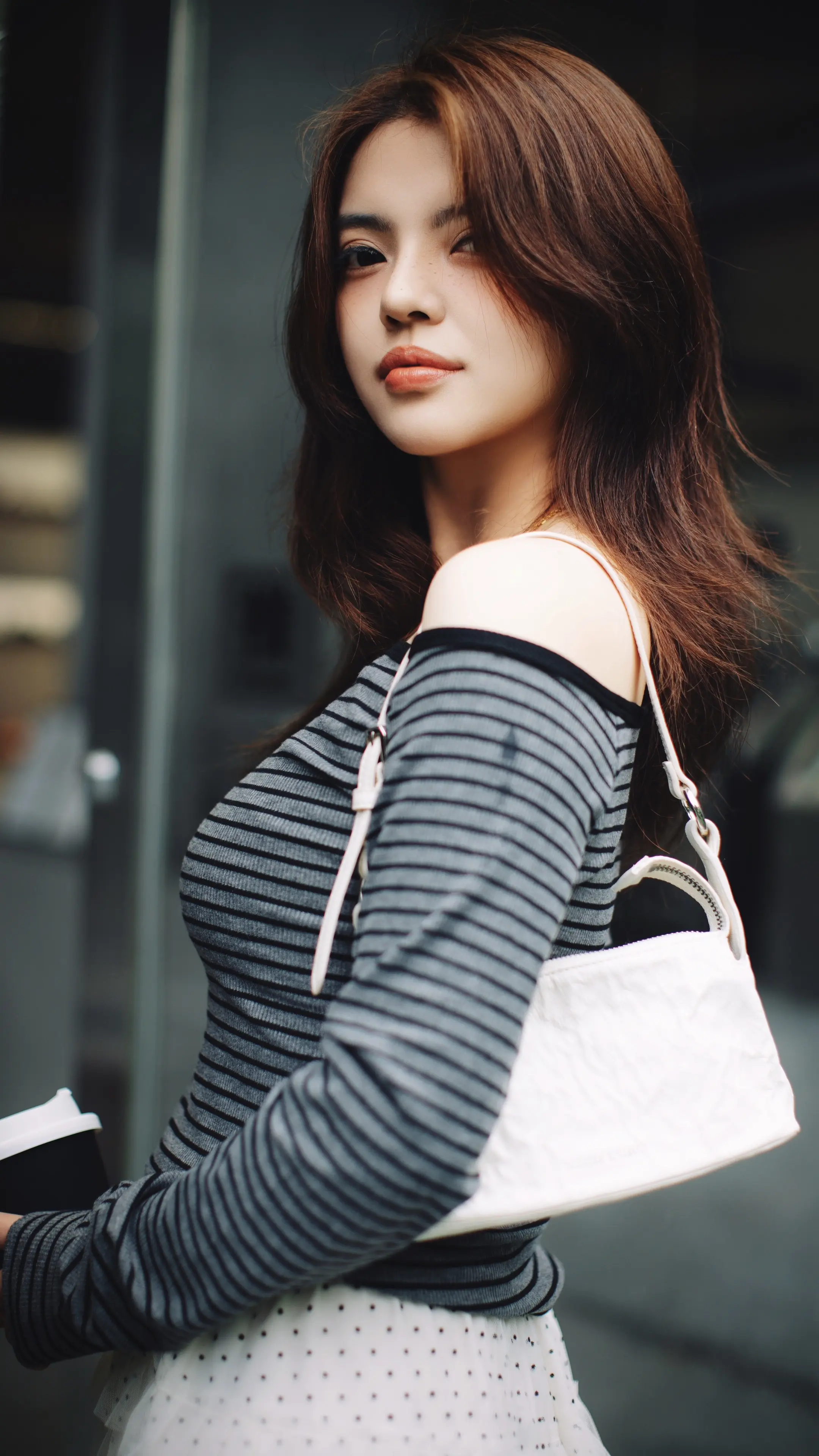 服装店的咖啡馆。