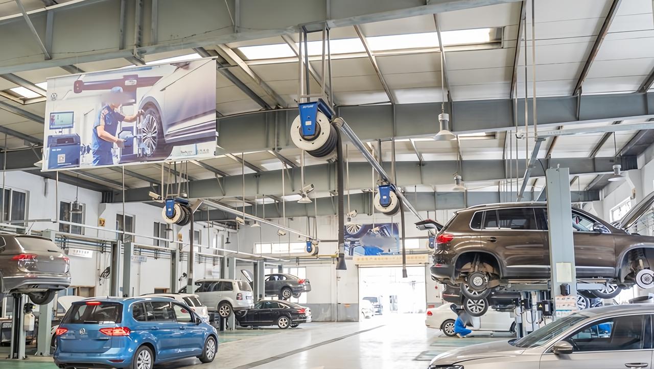 朗逸保养建议5000公里首保，之后1万公里一保，频率不算高，小保养也就是换机油机