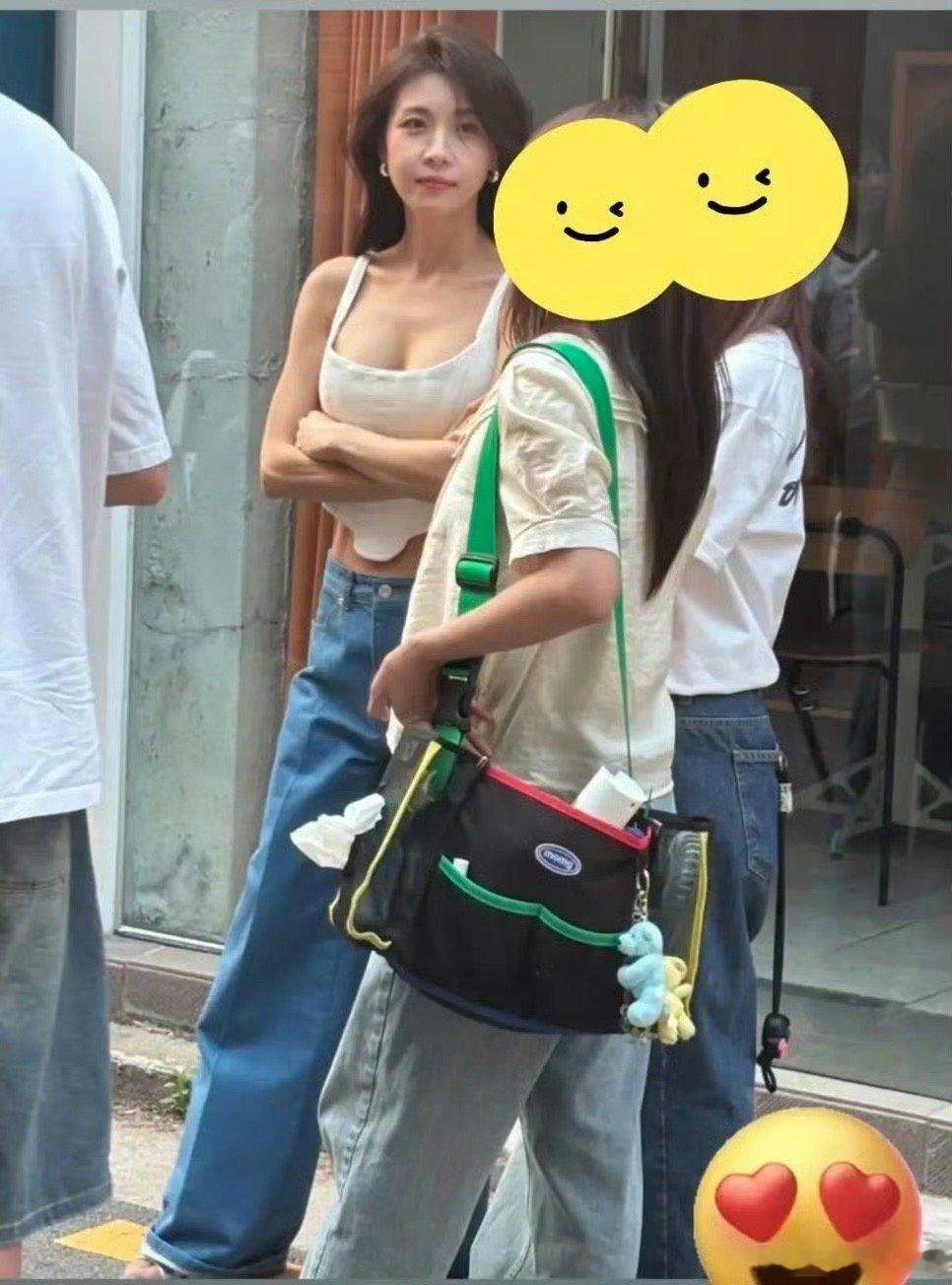 47岁河智苑近照omg河智苑居然47了……女艺人真的花期好长！！！ ​​​