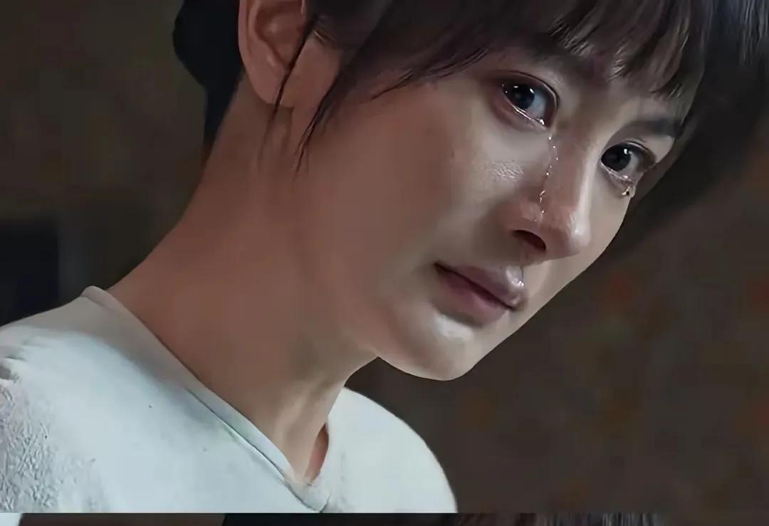 追剧《生万物》，宁绣绣从土匪窝里被封大脚救出来以后，为什么要向家人说谎？    