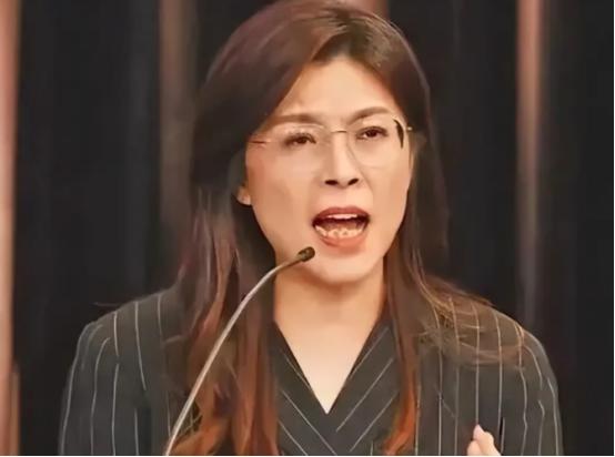 美国最担心的一幕曾出现了：美日德三国都拦不住，郑丽文当众立下重誓。所有人都看明白