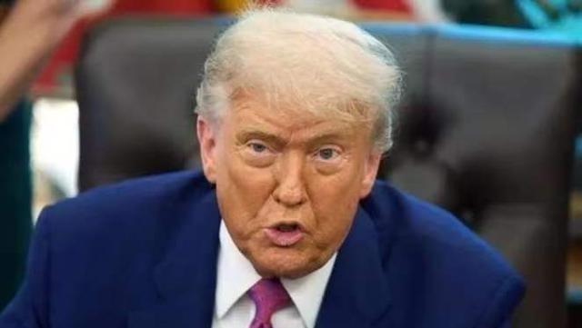 特朗普扬言“轰炸北京”？很多人以为这是美军即将动手的战争信号。错了！真相是，这恰