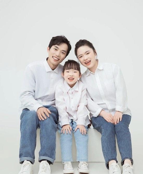 母亲们必看！
子女抵触别傻付出 |
一生操劳无感恩别再执 |
要钱才现身别宠溺 