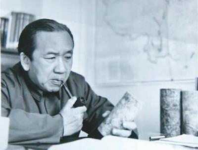 踏浪归来筑岩土！陈宗基，开创中国流变力学的侨界院士
 
陈宗基（1922.9.1