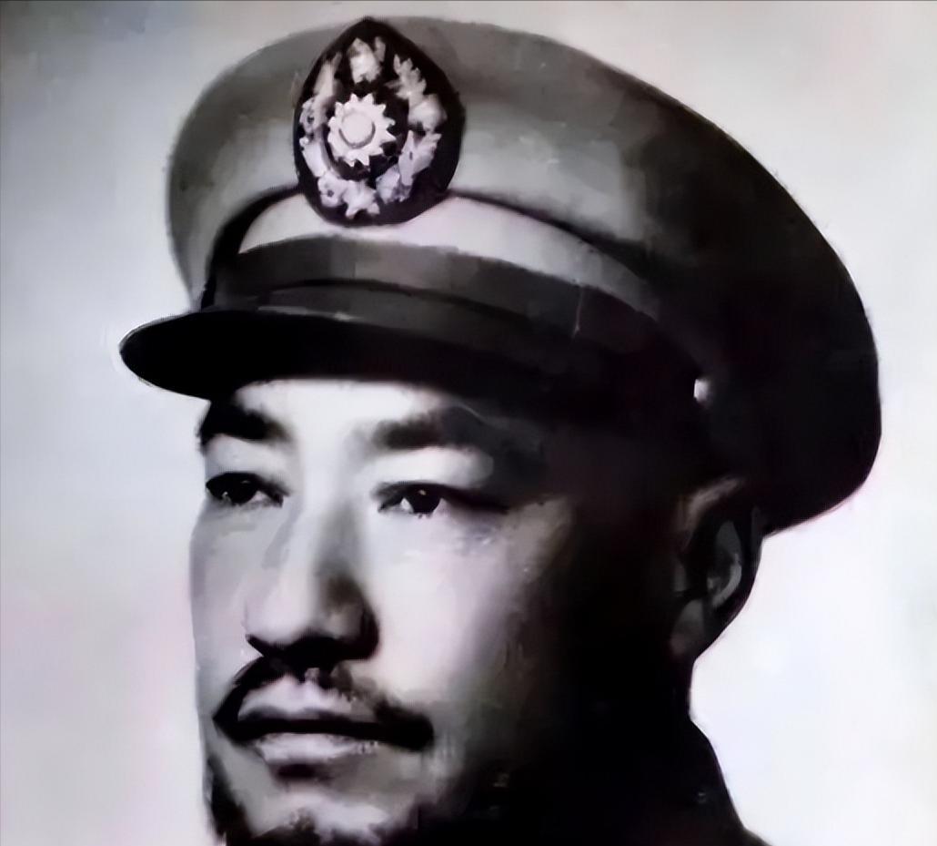 军阀马步芳窜逃沙特后，强娶了侄女马月兰为姨太太。跋扈的他对此并没有满足，反而要求