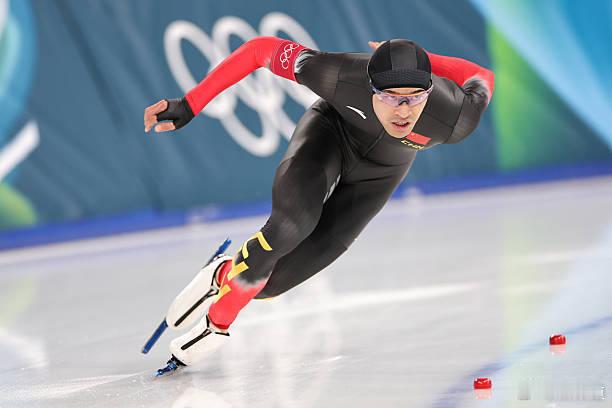 宁忠岩破奥运纪录冬奥会牛！宁忠岩1:41.98，再破奥运纪录！竞争很激烈，但咱中