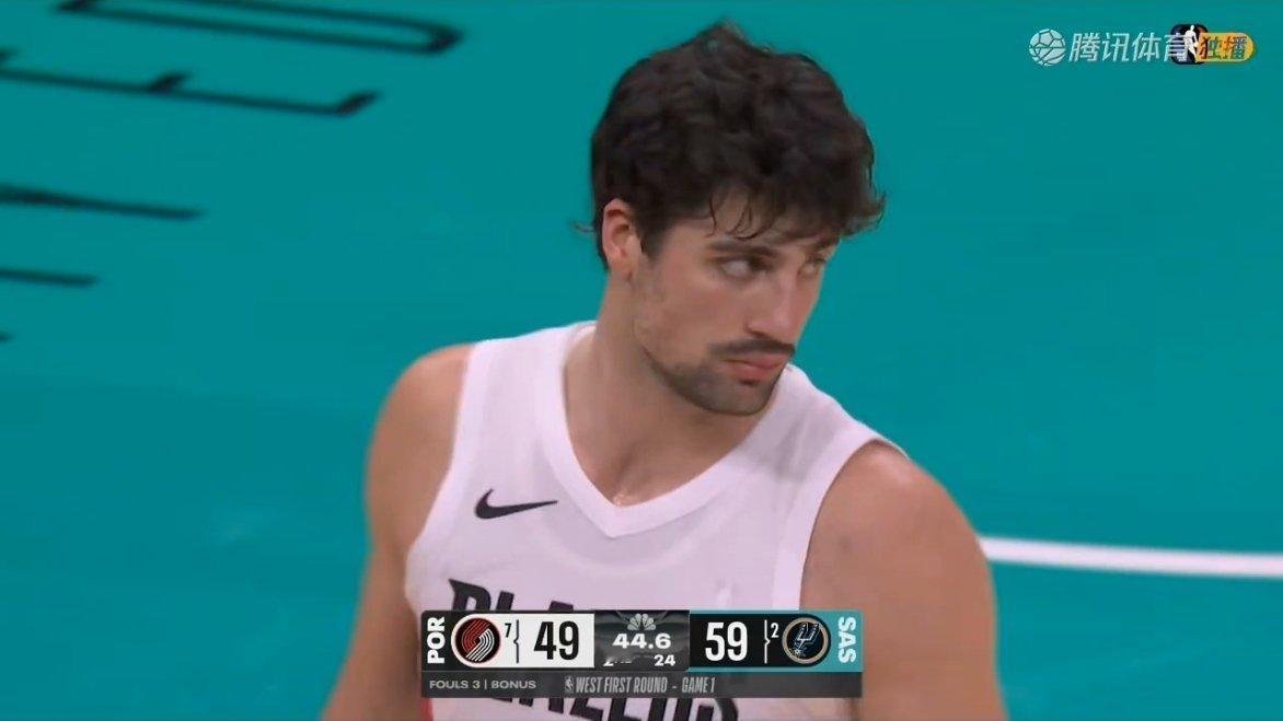 半场结束马刺59-49领先开拓者！文班亚马21分，阿夫迪亚19分开拓者vs马刺
