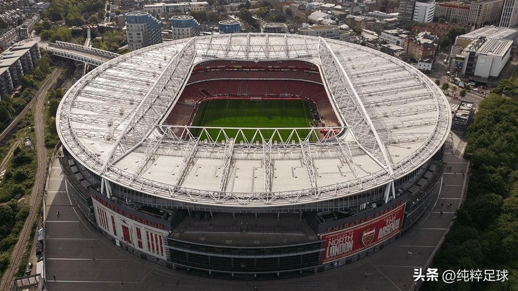 阿森纳可能很快就会拥有英国最大的体育场之一。

据报道，阿森纳计划将酋长球场扩建