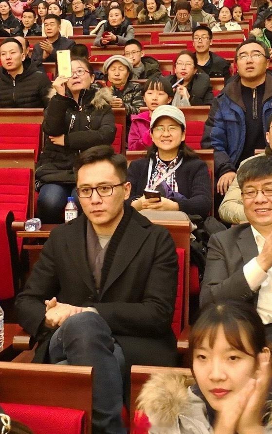 中年烨伟大刘烨