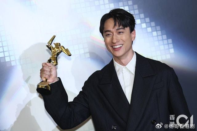 劉俊謙獲飛躍演員獎 官宣轉型導演：劇本已完成 正開展初期籌備.香港年度影壇盛事《