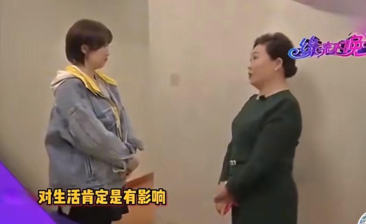 60岁千万富豪相亲，看上了52岁小学老师。230平的大房子更是让他底气十足。但有