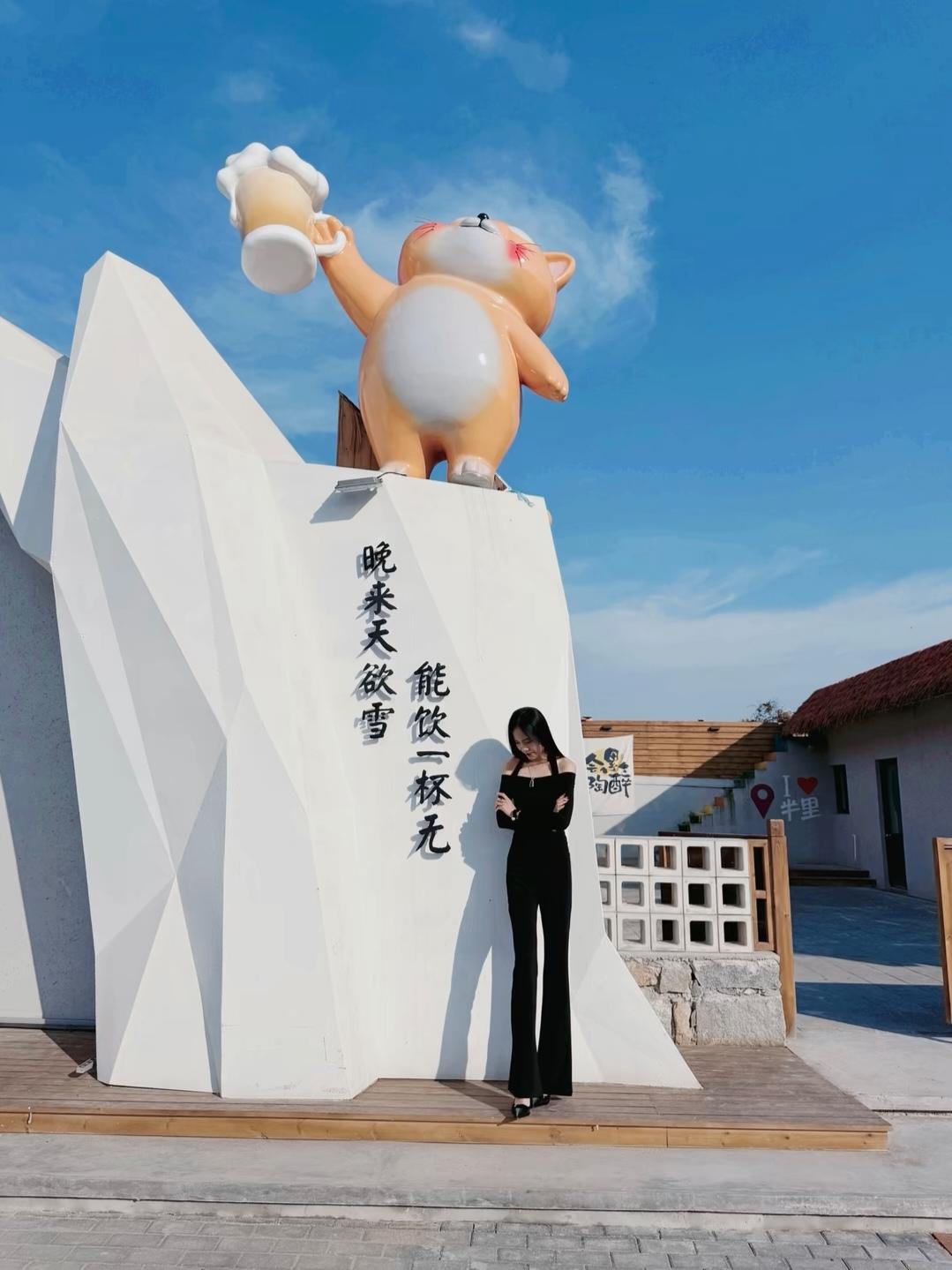 黑色衣服就是显瘦