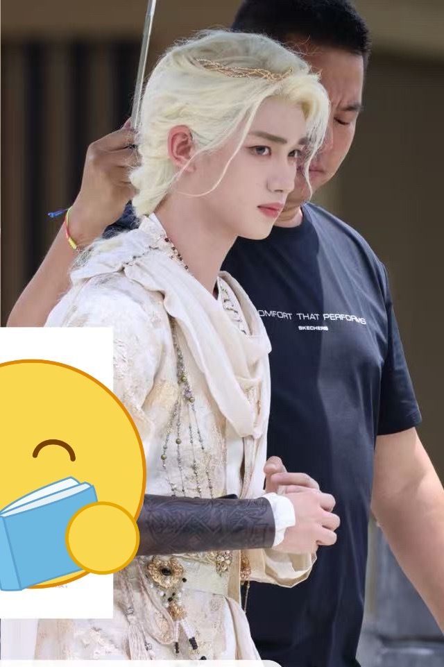 我滴法克呀公主来了呀。。 感觉开推也是看见今天hi6的你好鑫期六看得出她是公主 