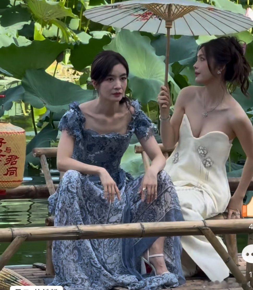 哈哈哈哈哈哈李晟这个坐姿，，美女累了也叉腿坐 ​​​