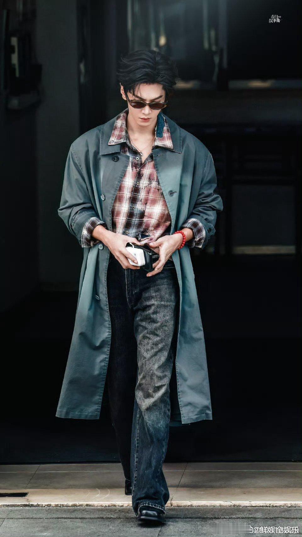 双向奔赴的同框！陈哲远张婧仪上班路透释出，坐等你好星期六爆笑名场面😂陈哲远张婧