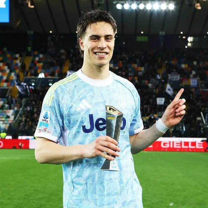 🎙️柯南·伊爾迪茲表示，他離開拜仁的原因並非金錢，而是因為球會不信任他：“我踢