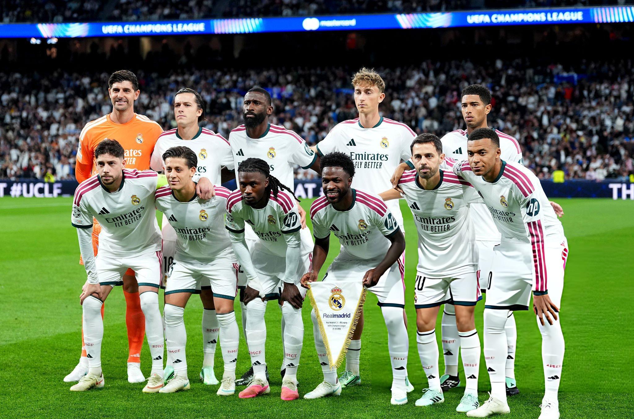 本场比赛首发合影📷欧冠联赛皇马vs莱比锡halamadrid ​​​