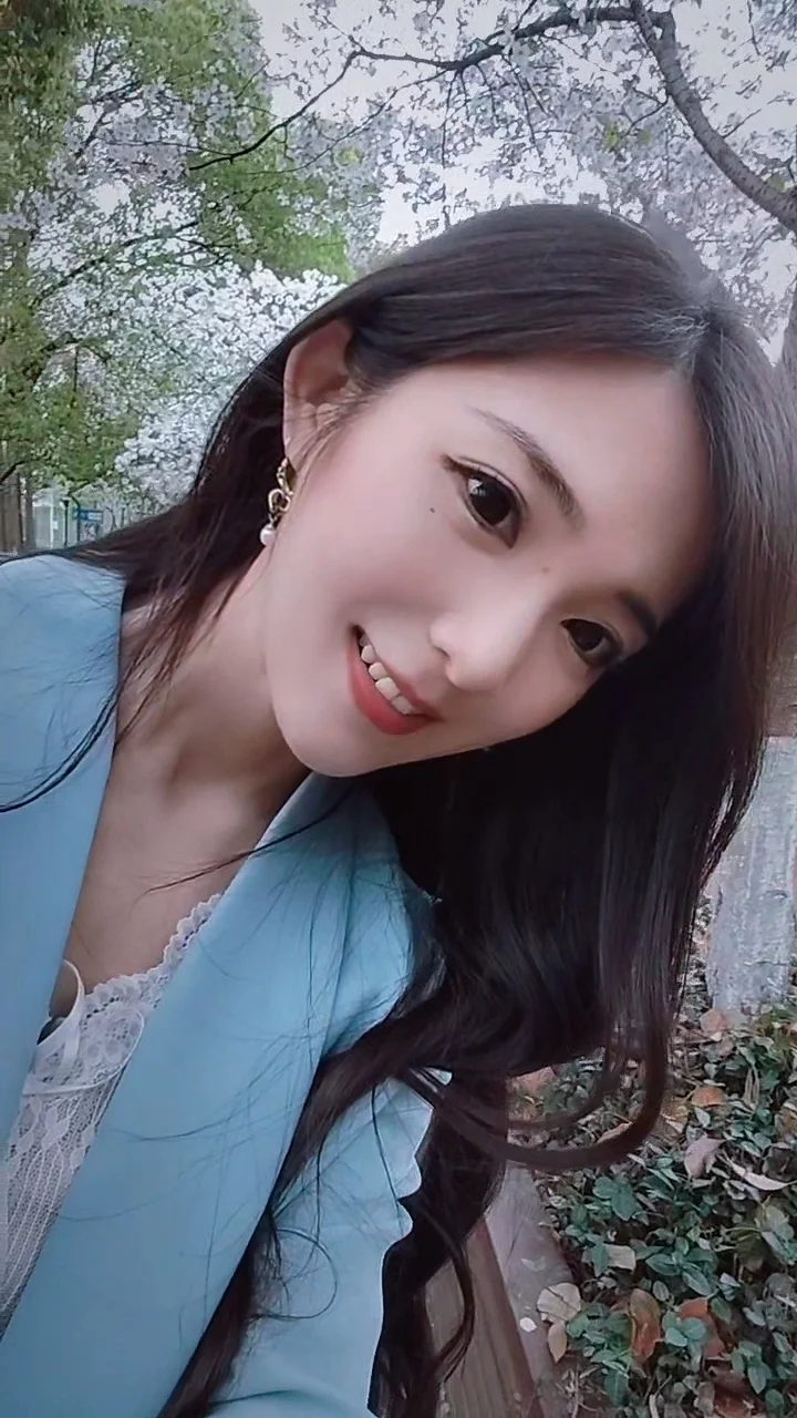 🌸