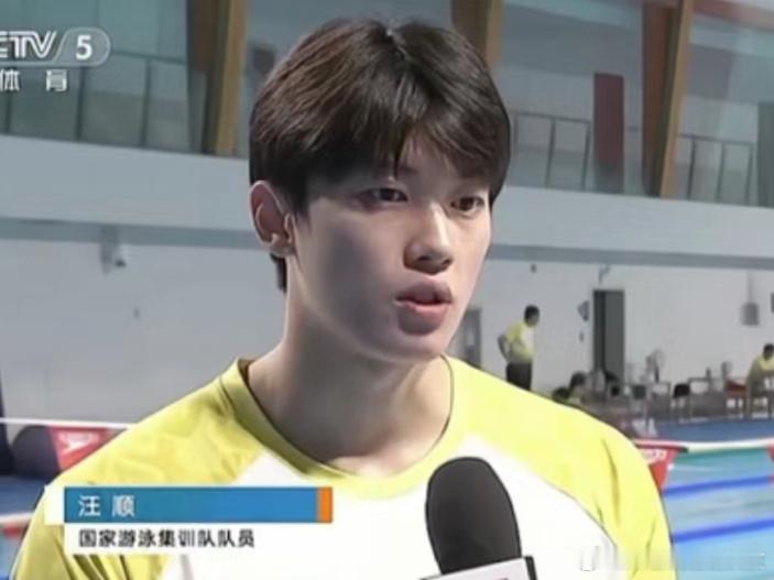 气质怎么差别如此之大…这是一个人？ ​​​